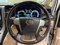 2013 Toyota Alphard Hybrid