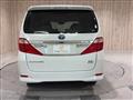 2013 Toyota Alphard Hybrid