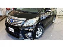 2013 Toyota Alphard Hybrid