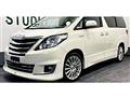 2013 Toyota Alphard Hybrid