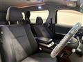 2013 Toyota Alphard Hybrid
