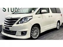 2013 Toyota Alphard Hybrid
