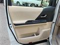 2012 Toyota Alphard Hybrid