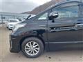 2012 Toyota Alphard Hybrid
