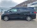 2012 Toyota Alphard Hybrid