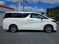 2018 Toyota Alphard Hybrid