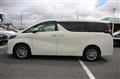 2018 Toyota Alphard Hybrid