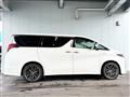 2018 Toyota Alphard Hybrid