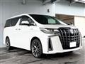 2018 Toyota Alphard Hybrid