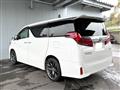 2018 Toyota Alphard Hybrid