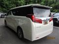 2018 Toyota Alphard Hybrid