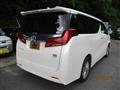 2018 Toyota Alphard Hybrid