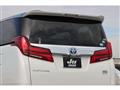 2018 Toyota Alphard Hybrid