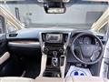 2018 Toyota Alphard Hybrid