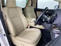 2018 Toyota Alphard Hybrid