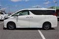 2018 Toyota Alphard Hybrid