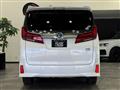 2018 Toyota Alphard Hybrid