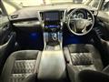 2018 Toyota Alphard Hybrid