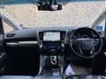 2018 Toyota Alphard Hybrid