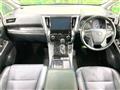 2018 Toyota Alphard Hybrid
