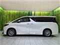2018 Toyota Alphard Hybrid