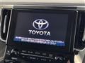 2018 Toyota Alphard Hybrid