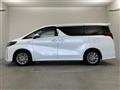 2018 Toyota Alphard Hybrid