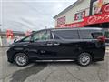 2018 Toyota Alphard Hybrid