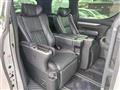 2018 Toyota Alphard Hybrid