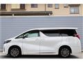 2018 Toyota Alphard Hybrid