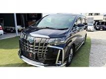 2018 Toyota Alphard Hybrid