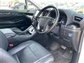 2018 Toyota Alphard Hybrid