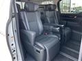 2018 Toyota Alphard Hybrid