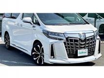 2018 Toyota Alphard Hybrid