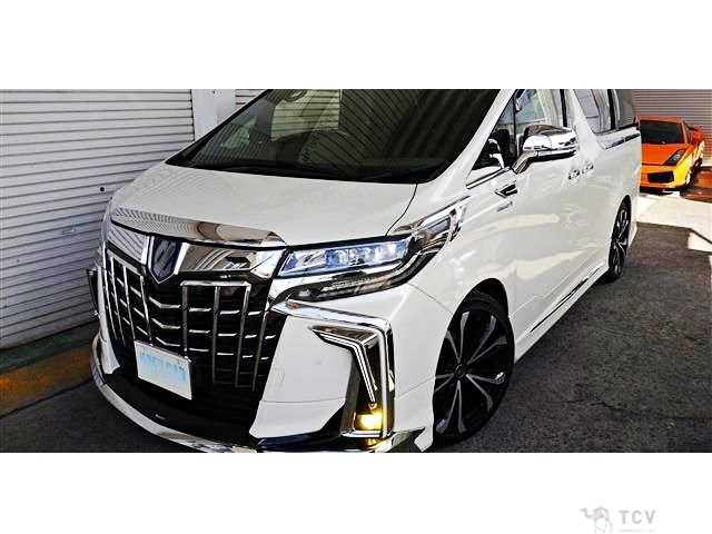 2018 Toyota Alphard Hybrid