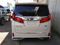 2018 Toyota Alphard Hybrid