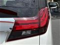 2017 Toyota Alphard Hybrid