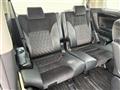 2017 Toyota Alphard Hybrid