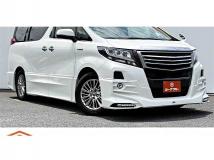 2017 Toyota Alphard Hybrid