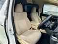 2017 Toyota Alphard Hybrid