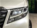 2017 Toyota Alphard Hybrid
