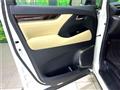 2017 Toyota Alphard Hybrid
