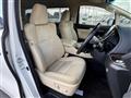 2017 Toyota Alphard Hybrid