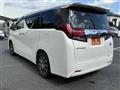 2017 Toyota Alphard Hybrid
