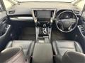 2017 Toyota Alphard Hybrid
