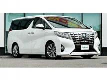 2017 Toyota Alphard Hybrid