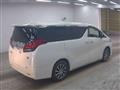 2017 Toyota Alphard Hybrid