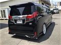 2017 Toyota Alphard Hybrid