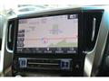 2017 Toyota Alphard Hybrid