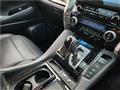 2017 Toyota Alphard Hybrid